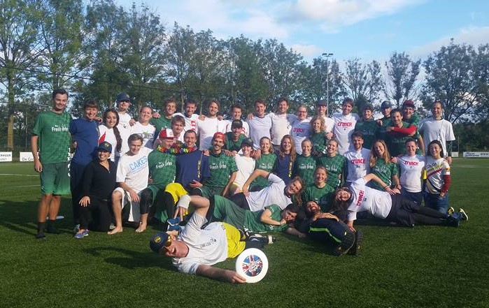 The Fresh Urbs, The Rusty Bikes, and Crunch 1 competition team on the final day of mixed competition season, October 2016.